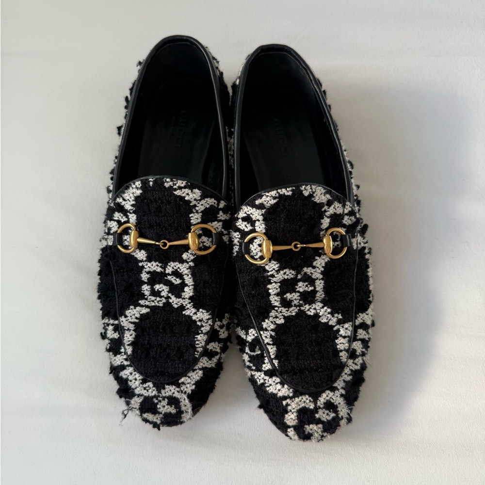 Gucci Chic Black and White Loafers